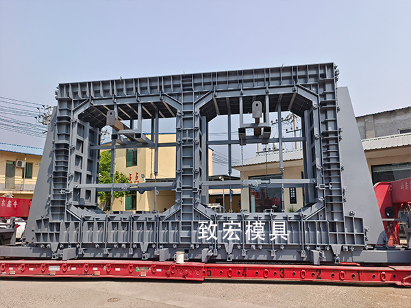 雙倉頂進(jìn)式箱涵模具